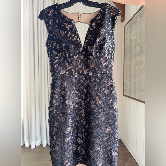 Evening dress - Black lace & sequins - Picture 4 of 6